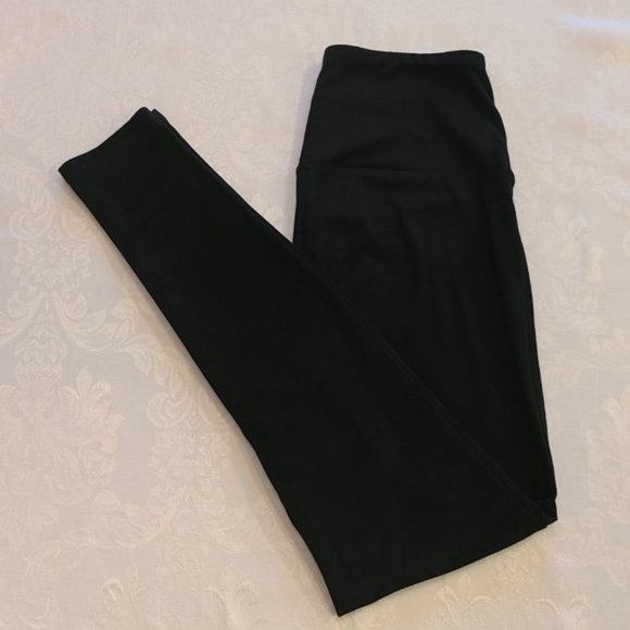 Ruby Ribbon Black Suedette Leggings #1379 NWOT - Picture 4 of 9